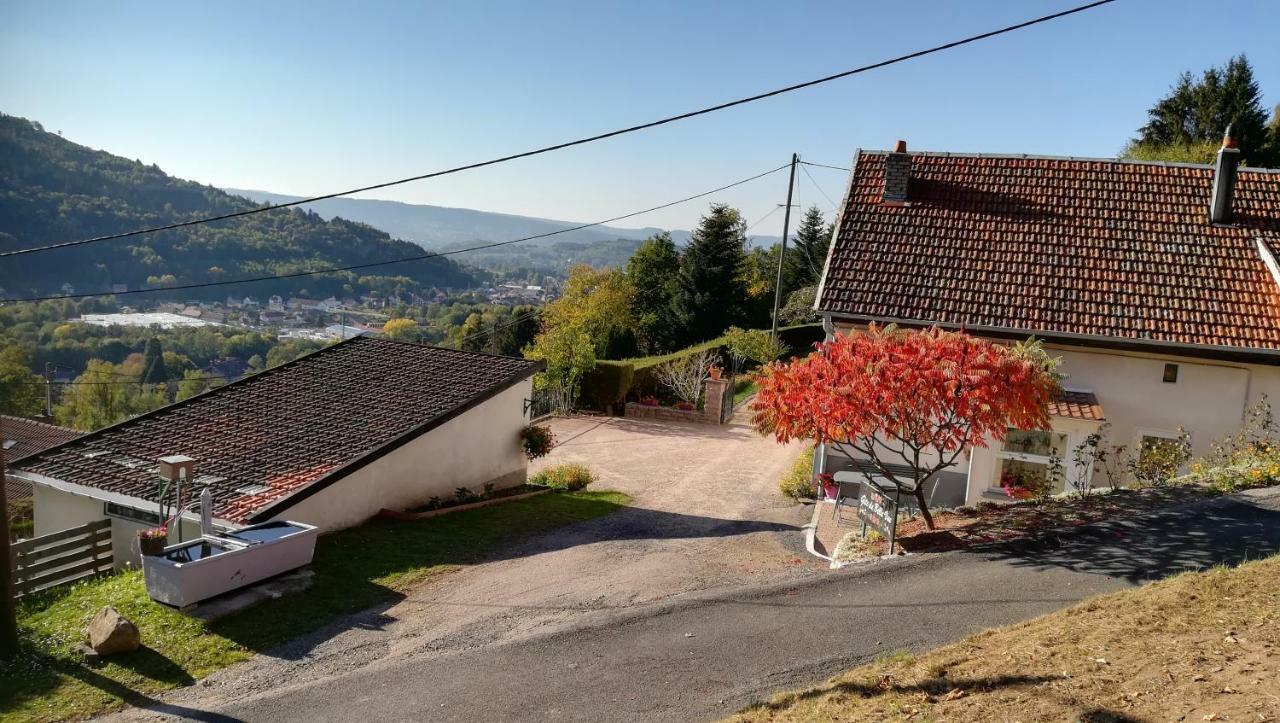 Gite De Bellevue Maison Traditionnelle Vosgienne Plainfaing Exterior photo
